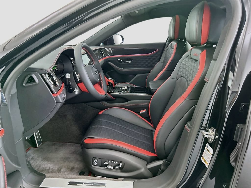 Used 2026 Bentley Flying Spur Plug-In Hybrid AWD/4WD image 18
