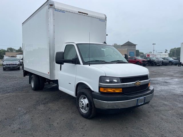 New 2025 Chevrolet Express 3500 w/ Power Convenience Package