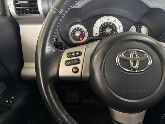 Used 2014 Toyota FJ Cruiser 4WD w/ Upgrade Package image 14
