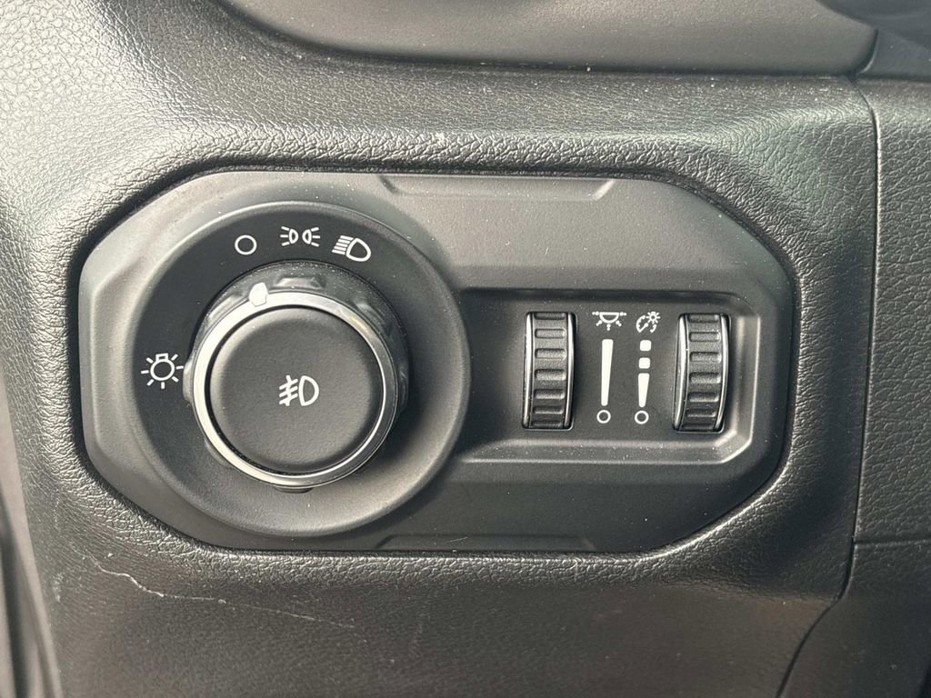 Used 2021 Jeep Wrangler Unlimited Sport image 25