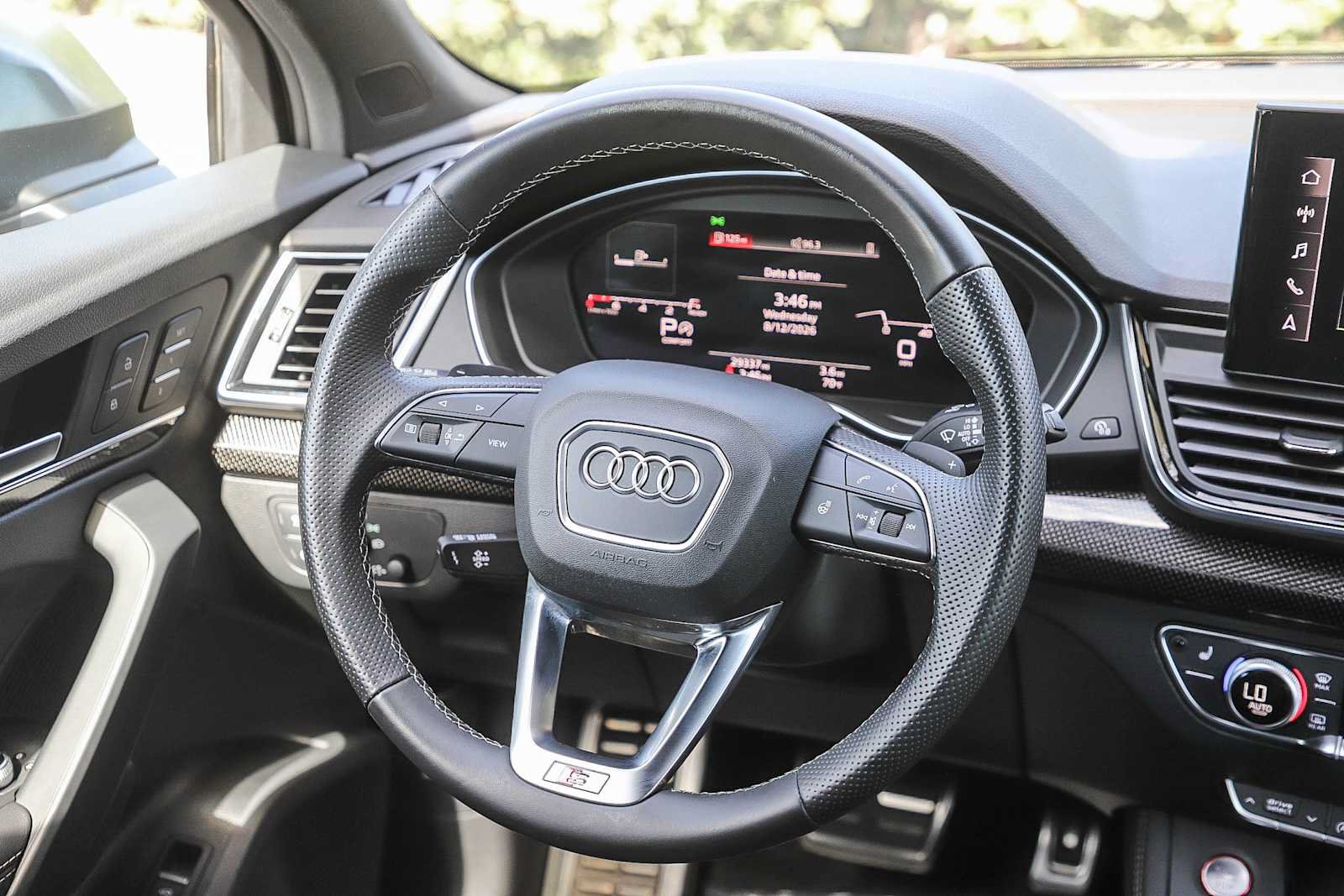 Used 2022 Audi SQ5 Premium Plus AWD/4WD image 16