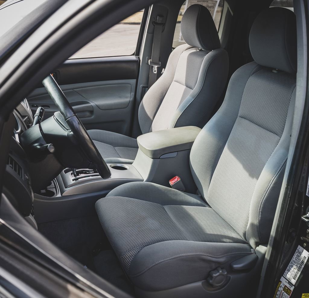 Used 2010 Toyota Tacoma 4x4 Access Cab V6 image 20