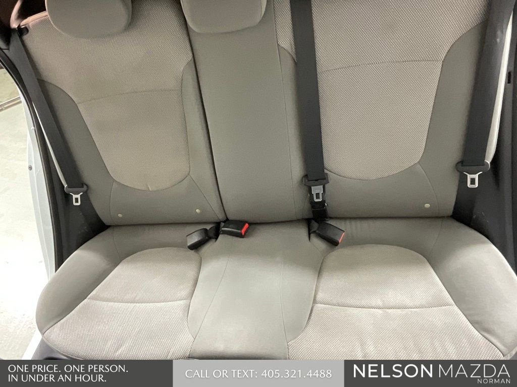 Used 2014 Hyundai Accent GS FWD image 26