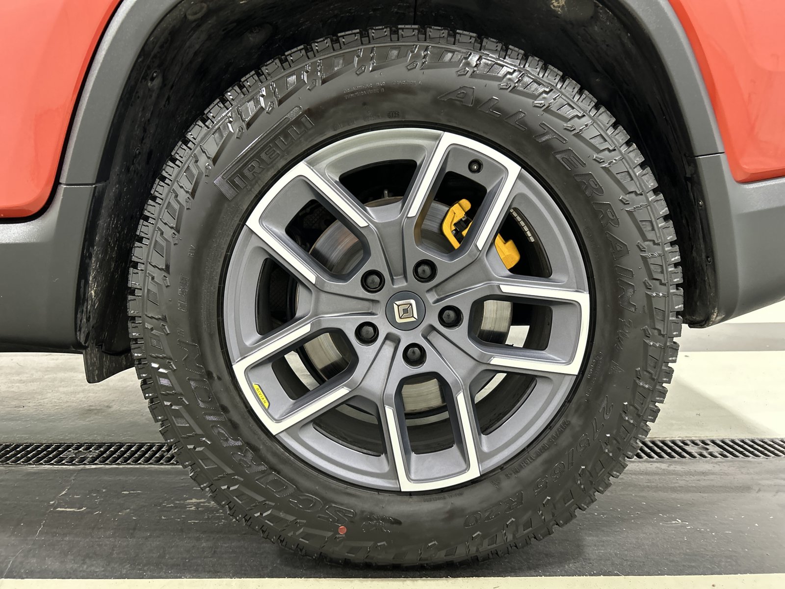 Used 2023 Rivian R1T Adventure AWD/4WD image 10