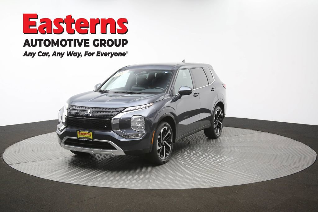 Used 2024 Mitsubishi Outlander SE AWD/4WD image 54