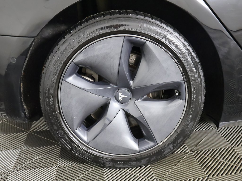Used 2019 Tesla Model 3 Long Range image 21
