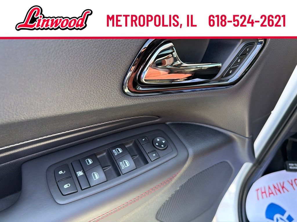 Used 2025 Dodge Durango R/T AWD/4WD image 18
