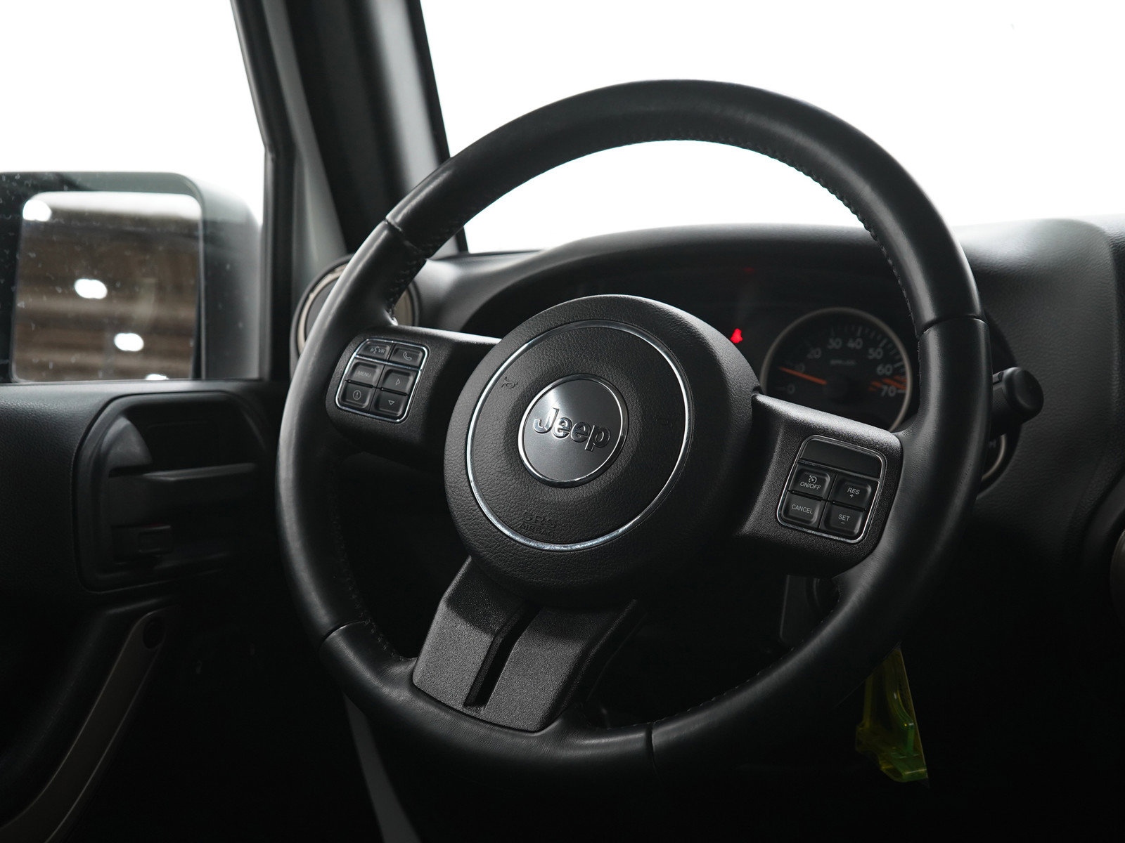 Used 2016 Jeep Wrangler Unlimited Sahara image 14