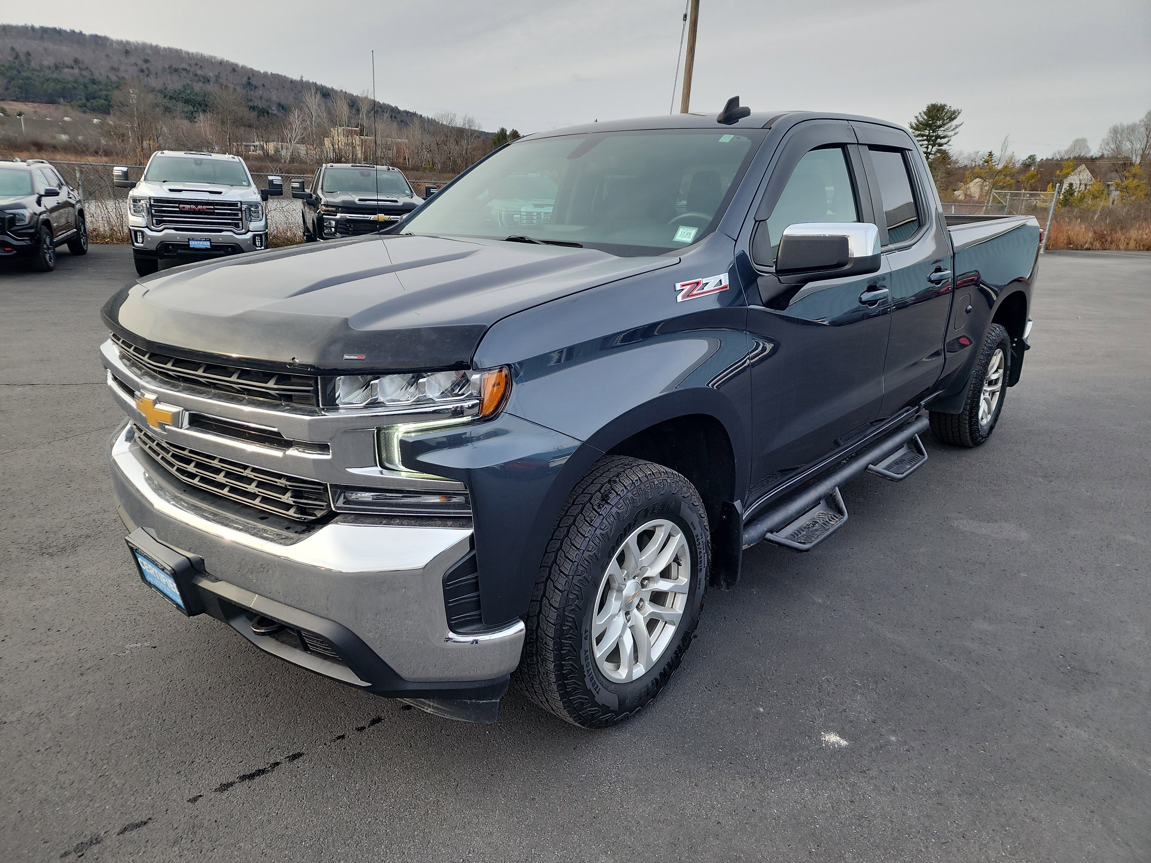 Used 2022 Chevrolet Silverado 1500 LT image 4
