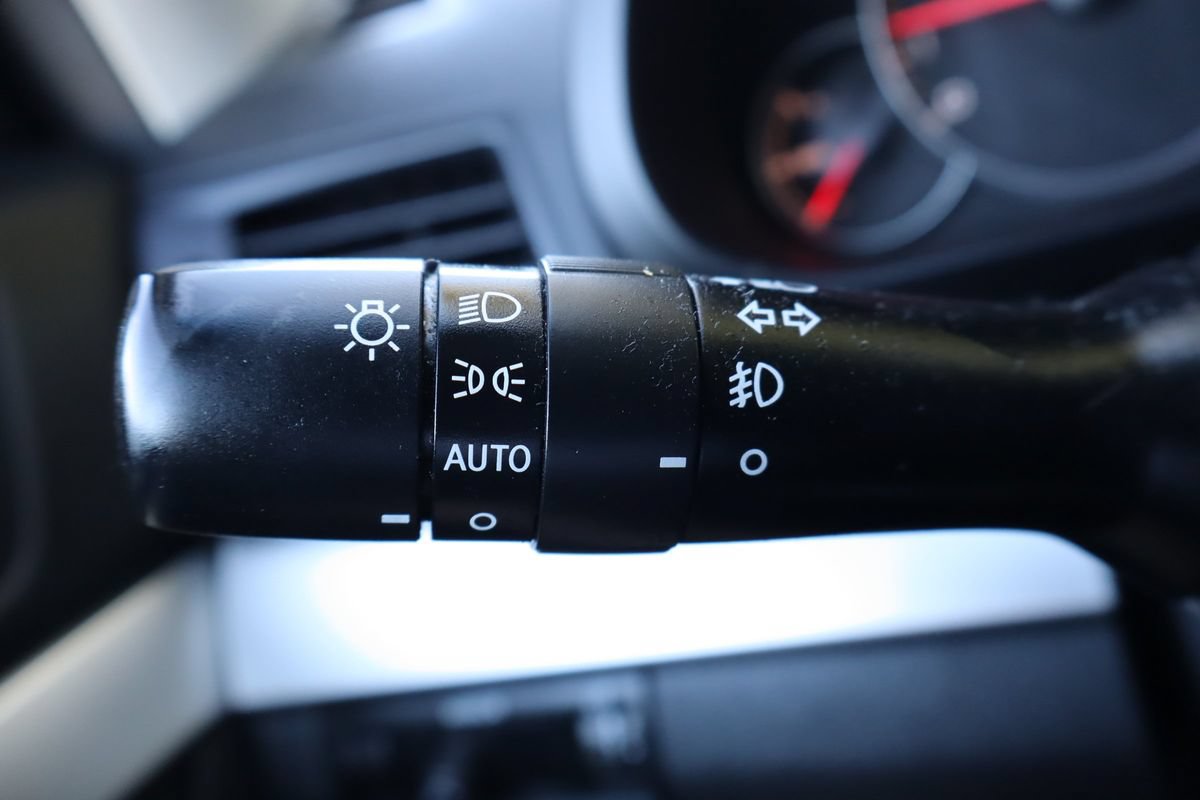 Used 2013 Subaru Outback 2.5i Premium AWD/4WD image 31