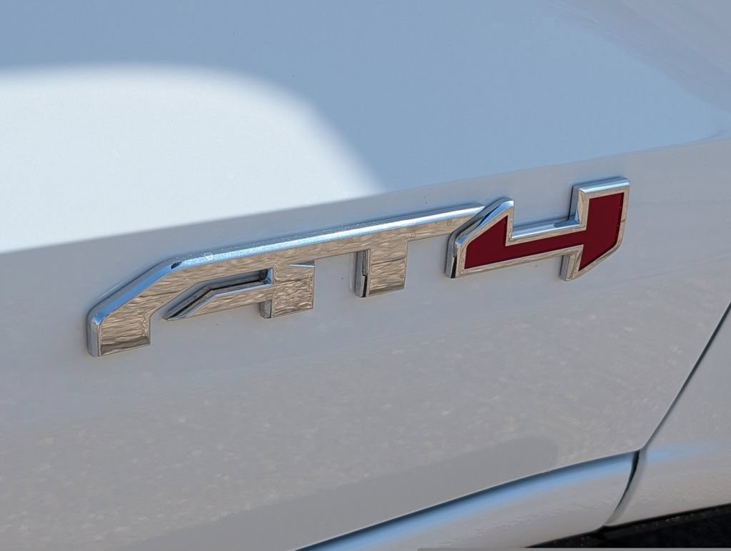 New 2026 GMC Canyon AT4 w/ Technology Plus Package AWD/4WD image 20