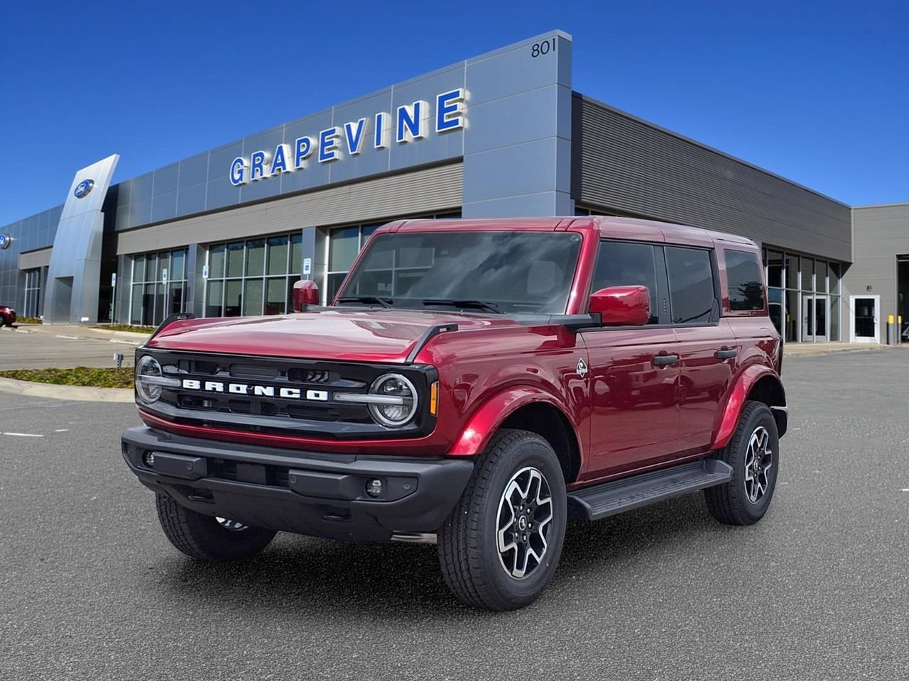 New 2026 Ford Bronco Outer Banks AWD/4WD image 1