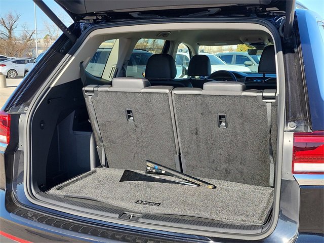 Certified 2024 Volkswagen Atlas SE image 5