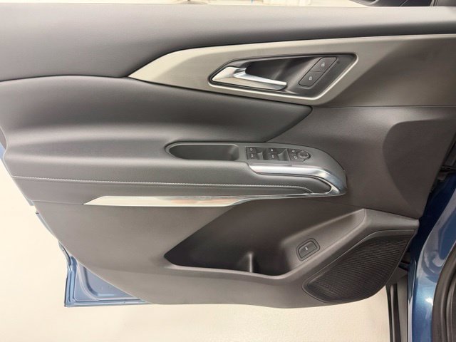 Certified 2025 Chevrolet Traverse LT AWD/4WD image 19