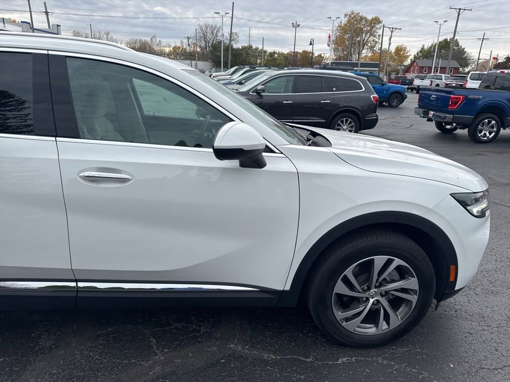 Used 2022 Buick Envision Essence w/ Safety Package image 52