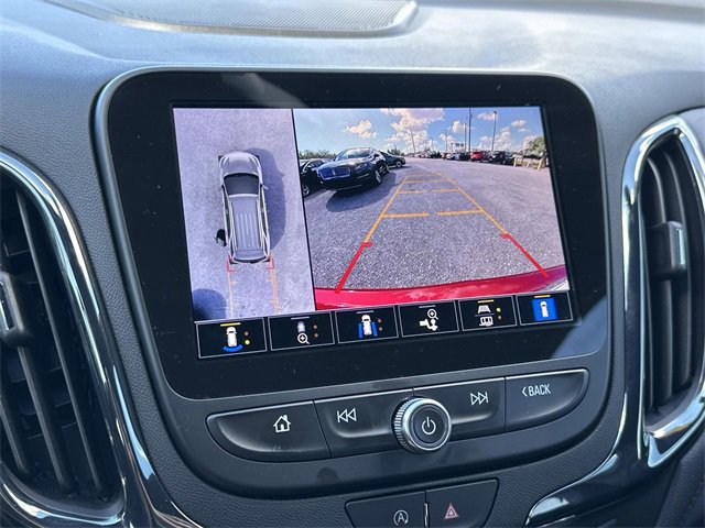 Used 2023 Chevrolet Equinox RS w/ RS Leather Package image 26