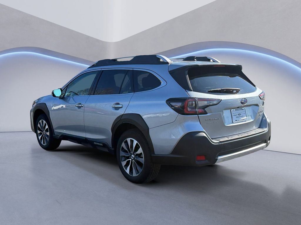 Used 2025 Subaru Outback Touring w/ Tech Package 3 image 3