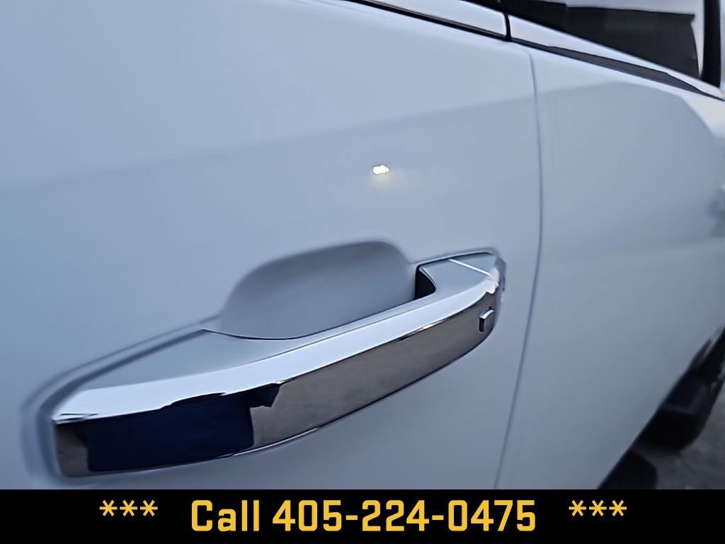 New 2026 GMC Sierra 2500 SLT image 8