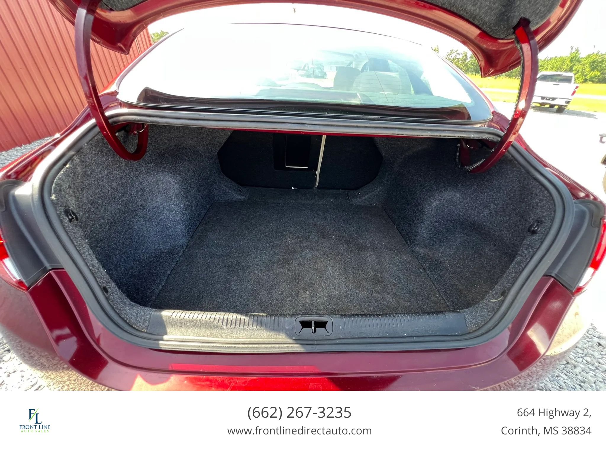Used 2015 Chrysler 200 Limited FWD image 25