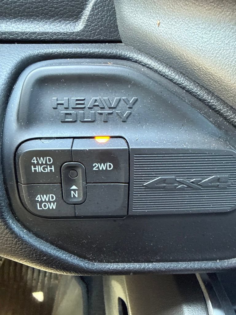 Used 2024 RAM 3500 Lone Star AWD/4WD image 23