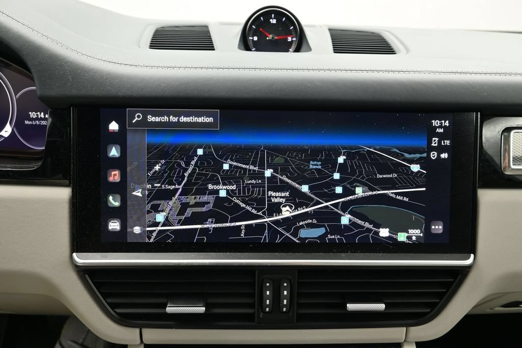 Certified 2023 Porsche Cayenne Platinum Edition AWD/4WD image 25