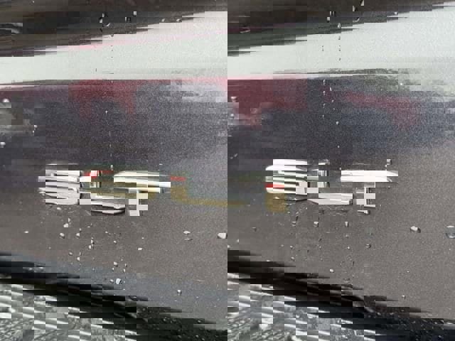 Used 2022 GMC Sierra 1500 SLT w/ SLT Convenience Package image 8