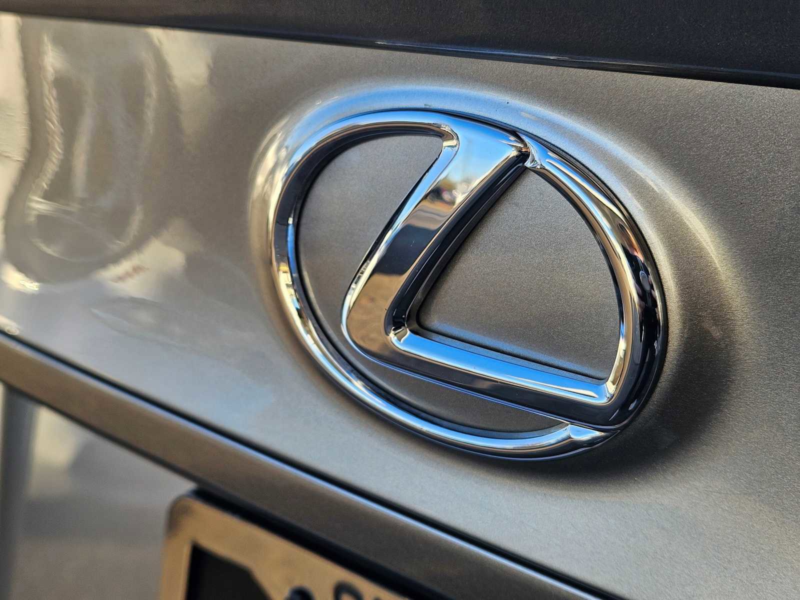 Used 2015 Lexus RC 350 image 17