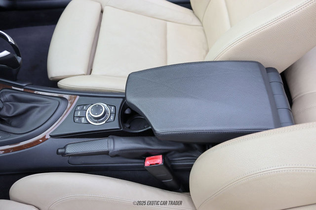 Used 2010 BMW 135i Convertible image 69