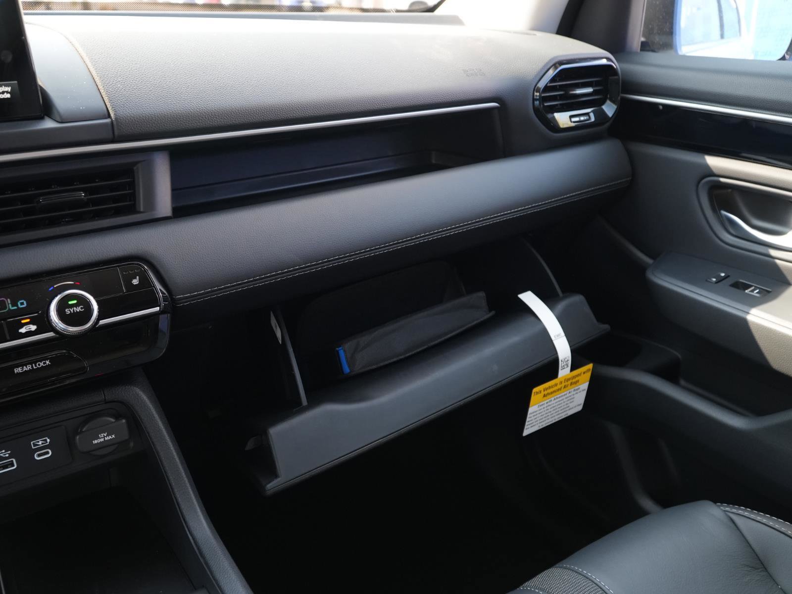 New 2025 Honda Pilot Touring image 30