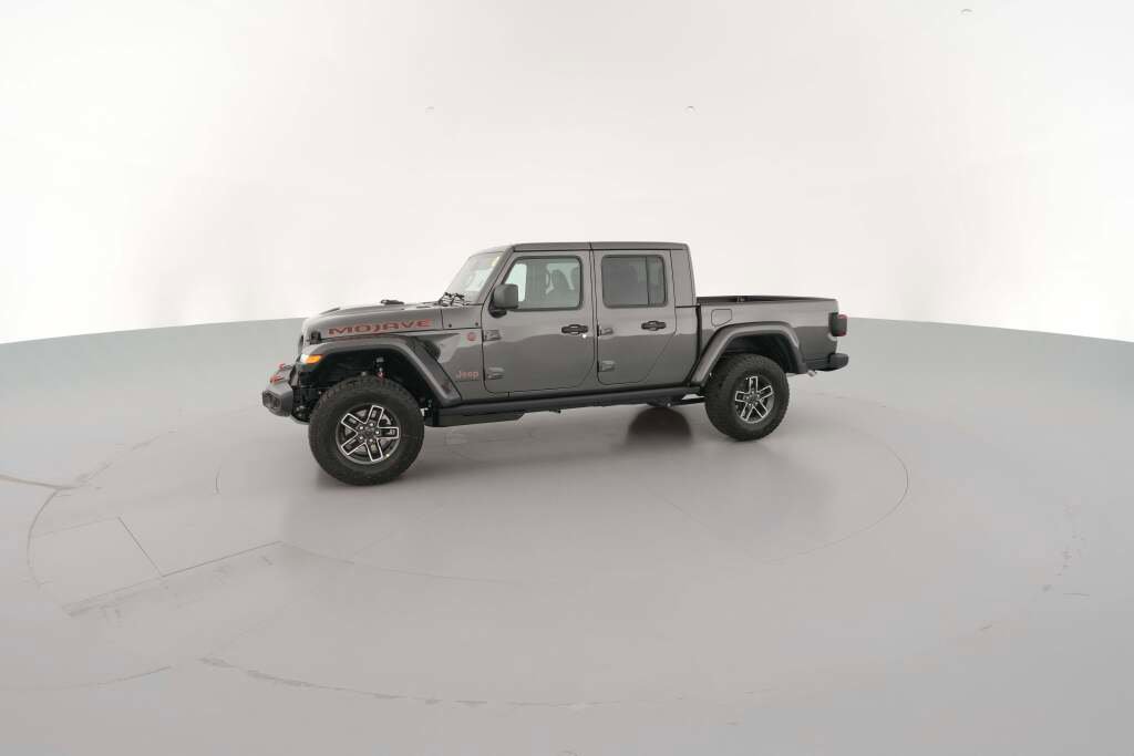 New 2026 Jeep Gladiator Mojave image 5