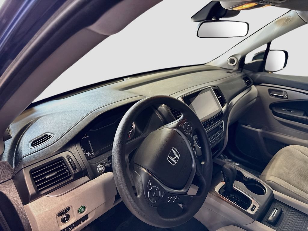 Used 2018 Honda Pilot EX image 9