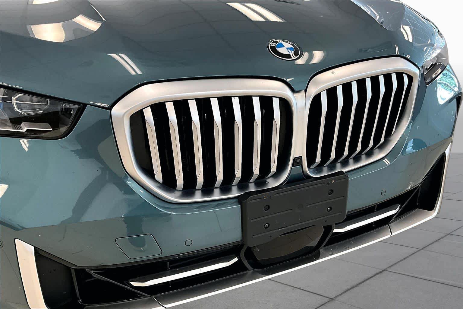 Used 2024 BMW X5 sDrive40i w/ Premium Package RWD image 28