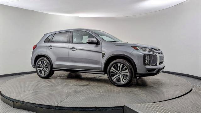 Used 2025 Mitsubishi Outlander Sport AWD image 11