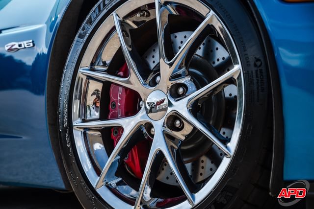 Used 2009 Chevrolet Corvette Z06 w/ Preferred Equipment Group RWD image 3