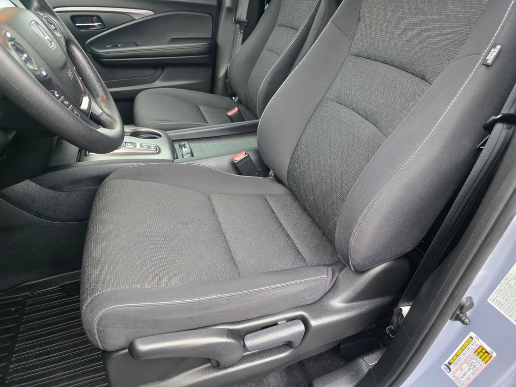 Used 2023 Honda Ridgeline Sport image 20