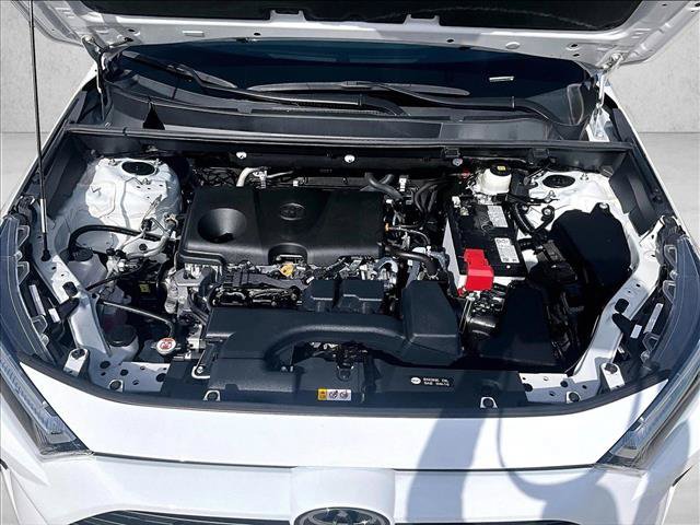 Used 2024 Toyota RAV4 XLE w/ Convenience Package FWD image 11