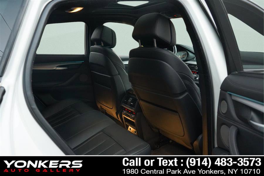 Used 2019 BMW X6 xDrive50i w/ M Sport Package image 44