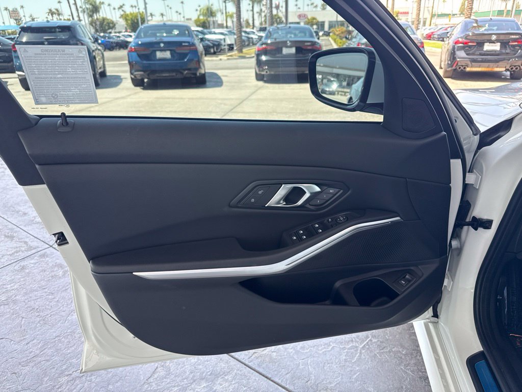Certified 2024 BMW 330i Sedan w/ Convenience Package RWD image 7