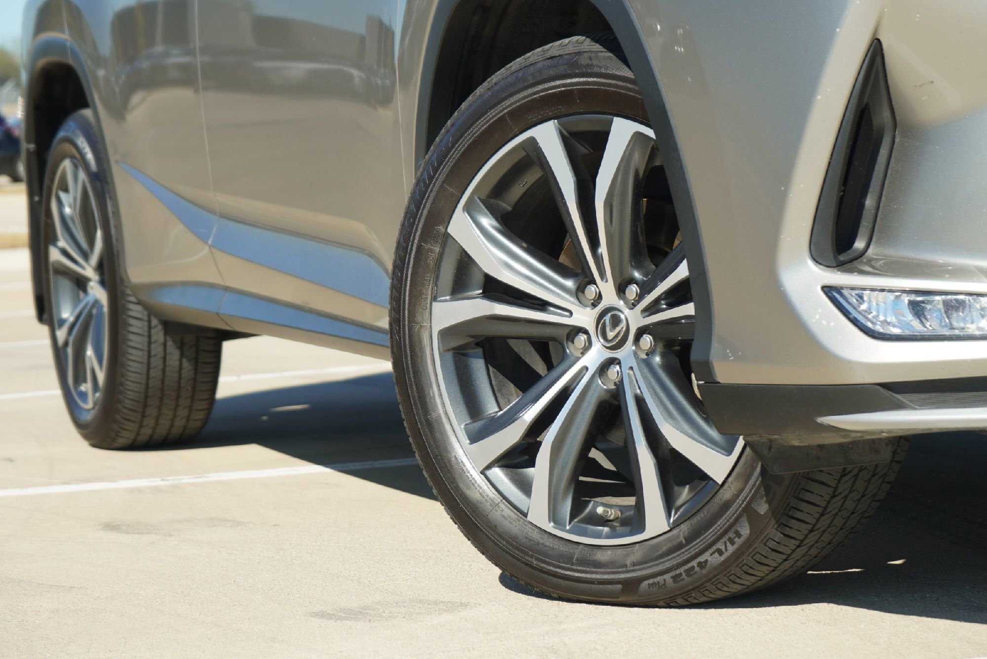 Used 2022 Lexus RX 350 FWD w/ Premium Package image 3