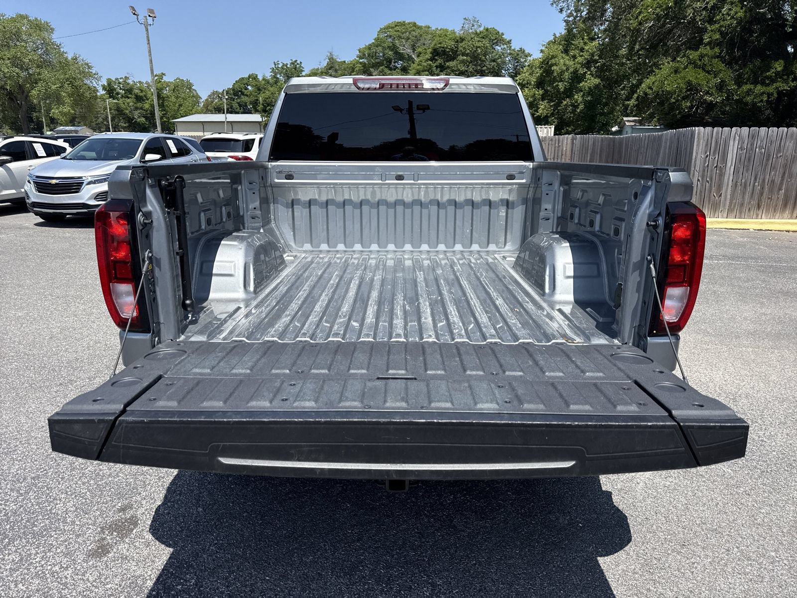 Used 2024 GMC Sierra 1500 Elevation AWD/4WD image 29