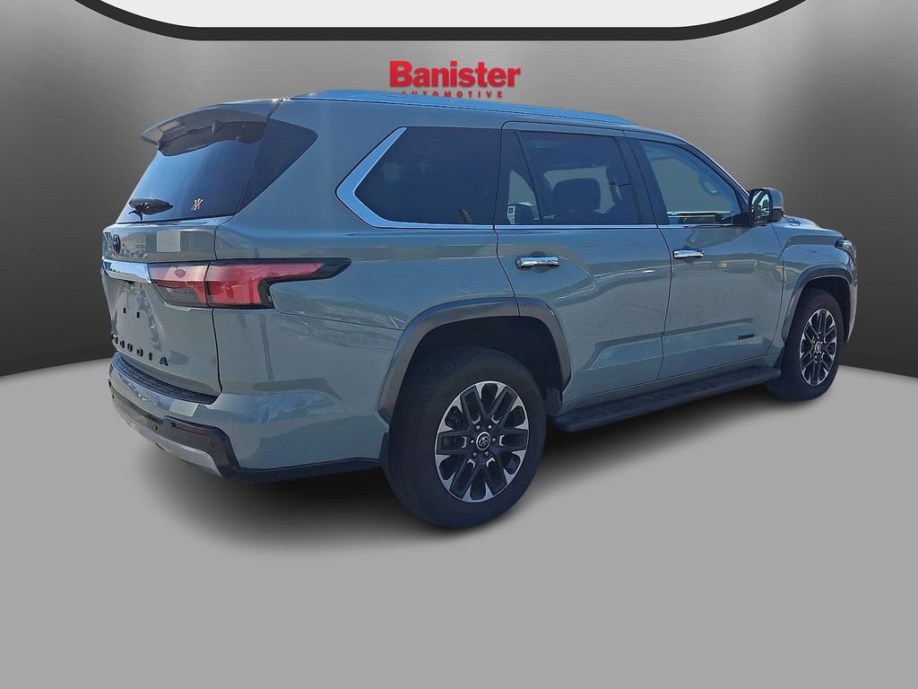 Used 2024 Toyota Sequoia Limited w/ Tow Technology Package AWD/4WD image 4