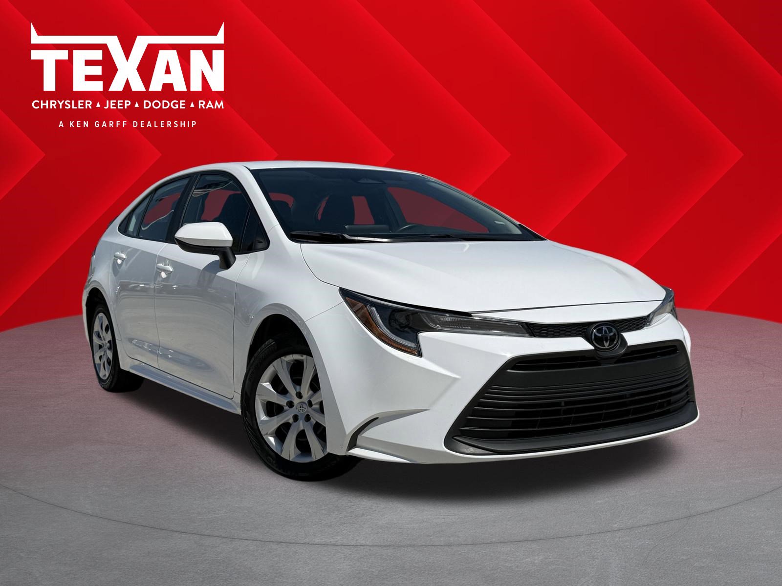 Used 2024 Toyota Corolla LE image 1