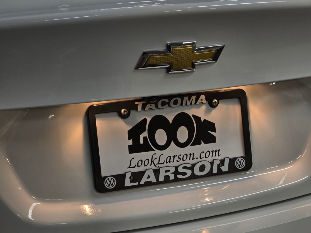 Used 2024 Chevrolet Malibu LT image 15