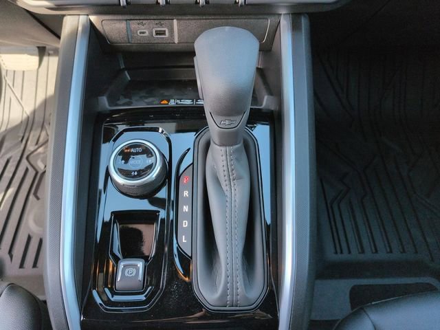 New 2026 Chevrolet Colorado Trail Boss AWD/4WD image 14