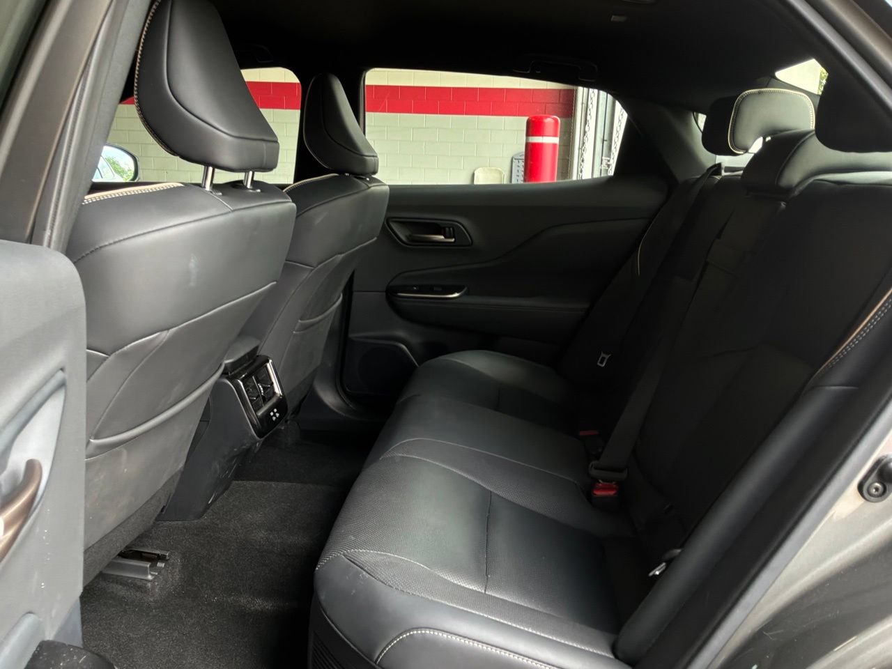 Used 2025 Toyota Crown AWD/4WD image 12
