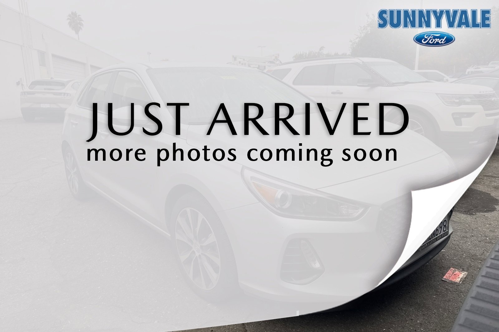 Used 2018 Hyundai Elantra GT image 1