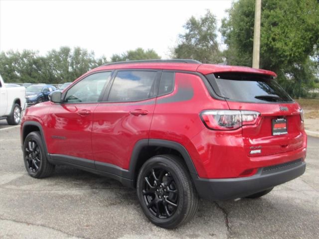 New 2026 Jeep Compass Latitude image 4