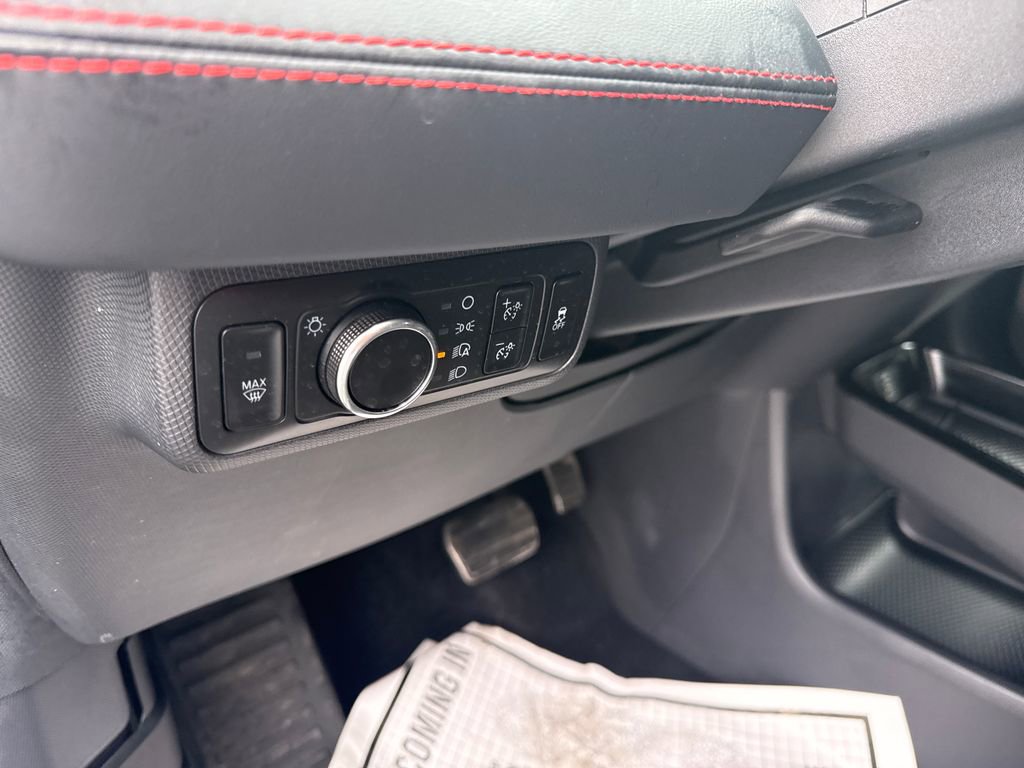 Used 2025 Ford Mustang Mach-E Premium w/ Sport Appearance Package image 28