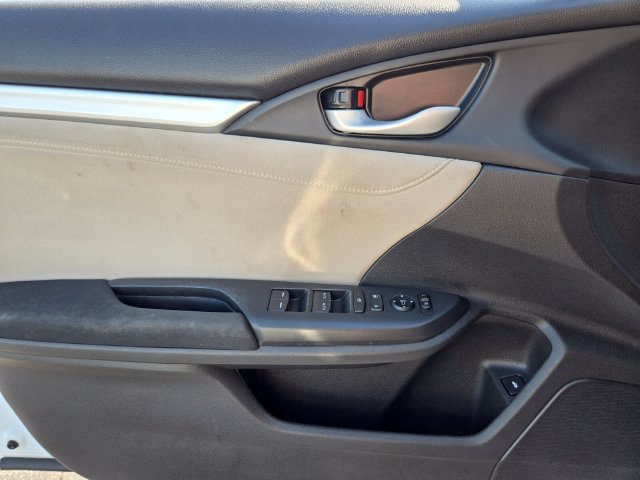 Used 2020 Honda Civic EX image 33