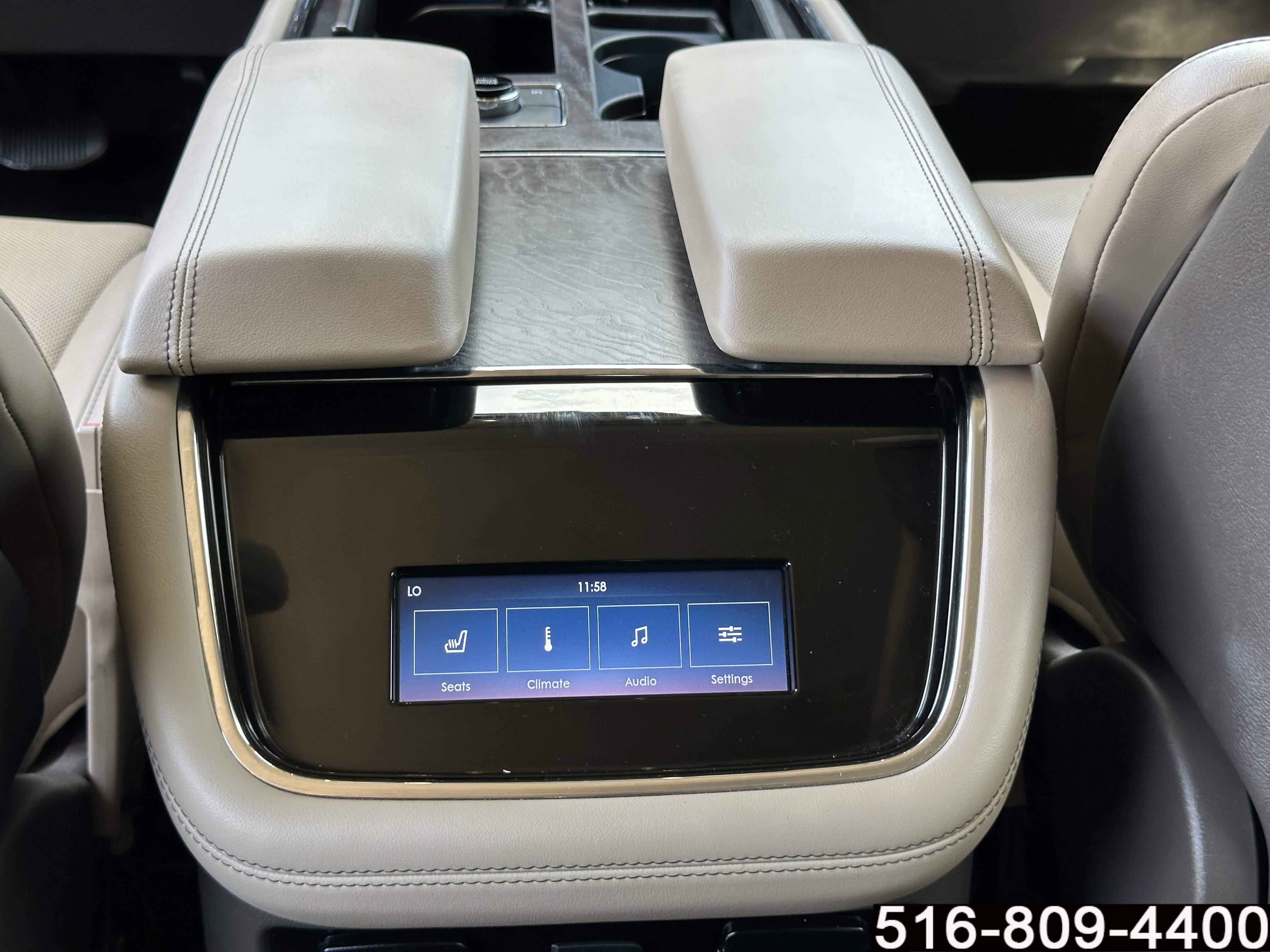 Used 2024 Lincoln Navigator Reserve AWD/4WD image 21